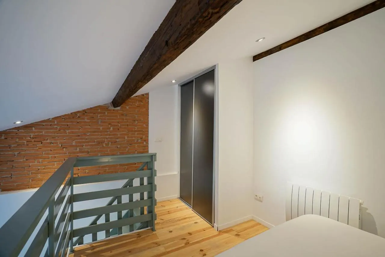 Yvette Guilbert, Proche Centre Apartment Albi France